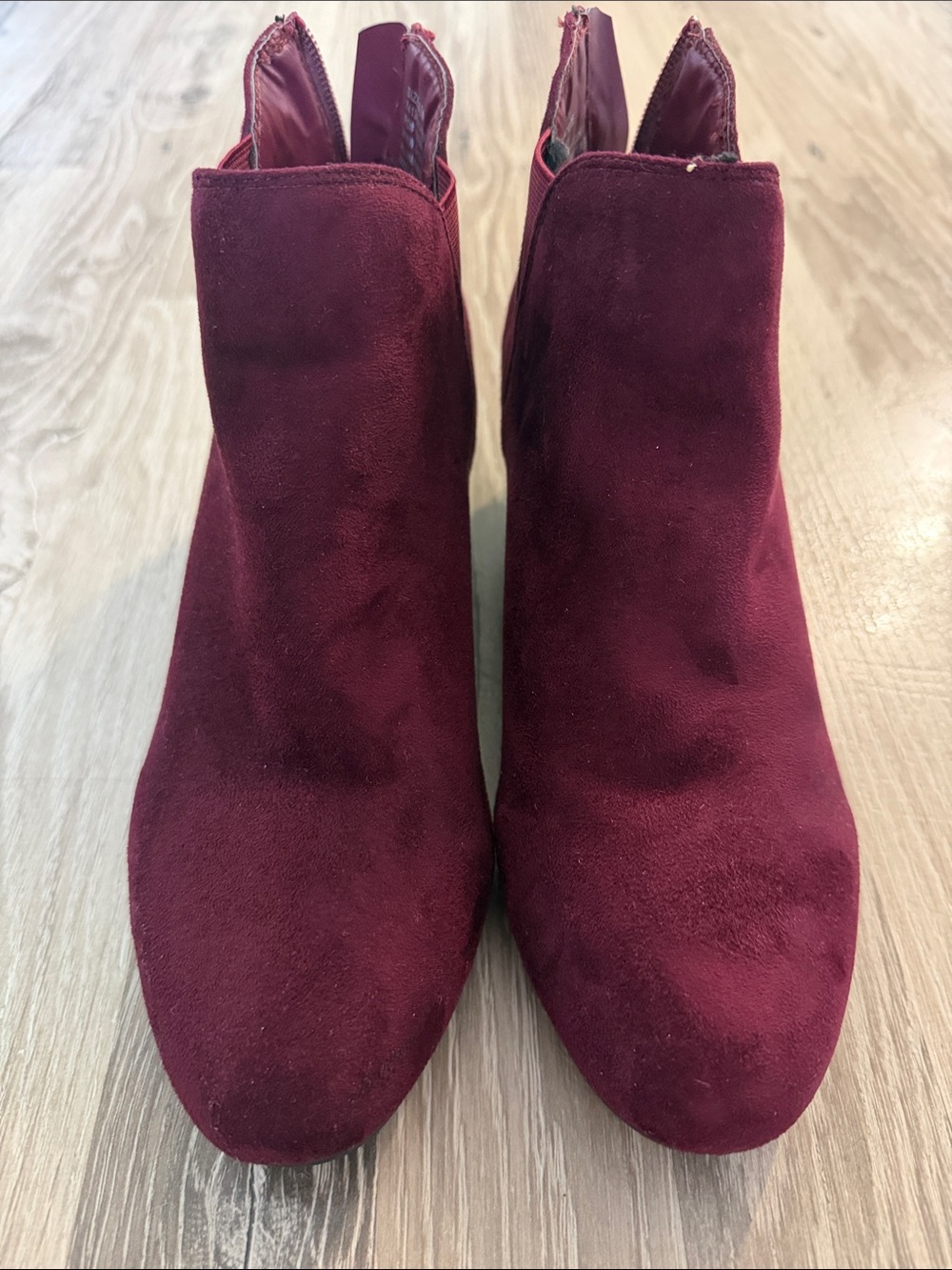 Marbella Women's Burgundy Suede Ankle Booties Size 8.5